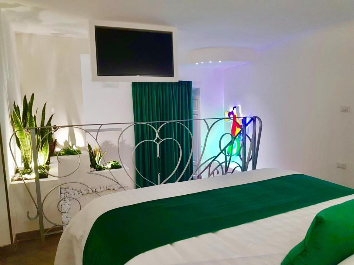 Governo Vecchio Guesthouse Navona Рим Екстериор снимка